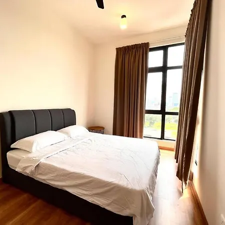 Ins Suite @ The Quartz Residence-Infinity Pool Malacca Exterior photo