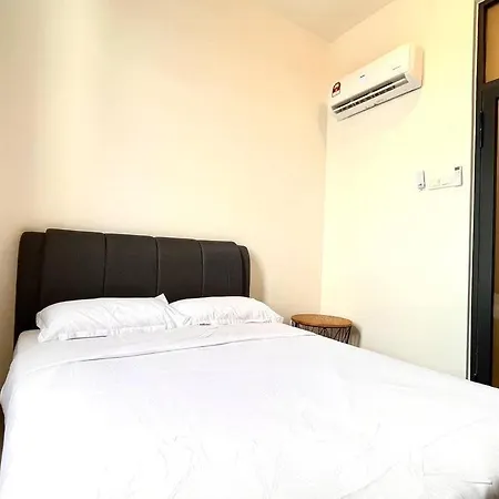Ins Suite @ The Quartz Residence-Infinity Pool Malacca Exterior photo