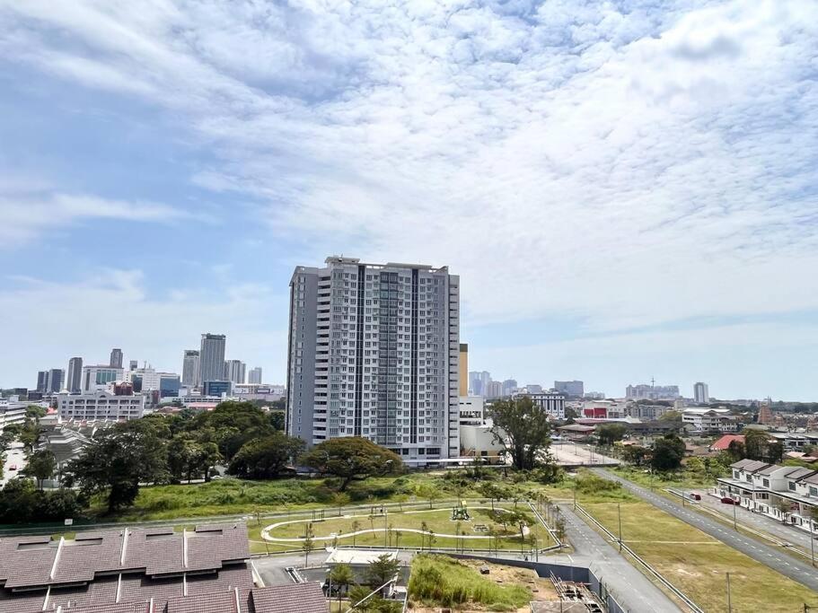 Ins @ The Quartz Residence-infinity Pool Apartment Malacca
